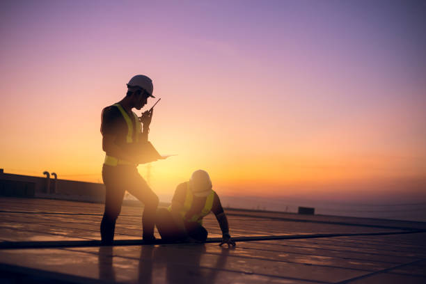 Best Flat Roof Repair Services  in Milton, WA